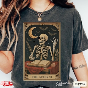 T-shirt couleurs confort de carte de tarot squelette d'Halloween pour orthophoniste, orthophoniste, professeur de vitesse, cadeau pour amateur de cartes de tarot
