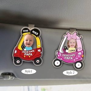 安全運転パパ - お父さん用バイザークリップ、ミッキーミニーの赤ちゃん記念品、パーソナライズされた写真の顔の赤ちゃん用車用バイザークリップ、父の日ギフト、夫へのギフト