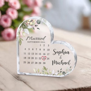 Personalized Wedding Gift For Couple, Married Calendar Acrylic Plaque, Anniversary Gift, Newlywed Calendar Engagement Gift, Wedding Keepsake