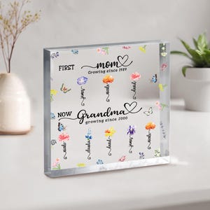 Nana Gift Personalized Flower Birth Month Garden Acrylic Plaque, Mother Day Gift, First Mom Now Grandma Gift, Mom Gift, Mom Birthday Gift