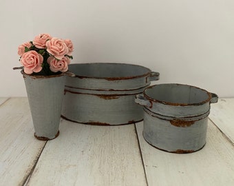 Dollhouse 1/12th Scale Galvanised Rusted Zinc effect  Bath, Planter and Florists Bucket