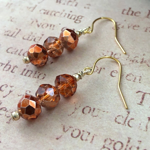 Magpie Treasures - Earrings in Orange and Gold