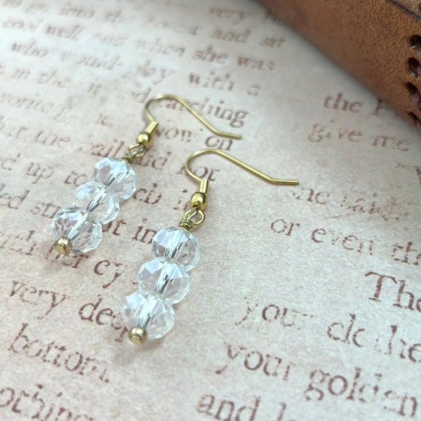 Magpie Treasures - Earrings in Clear and Gold