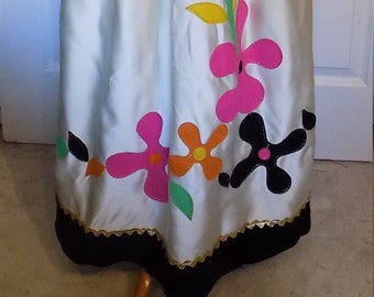 Black White Long Party Dress Felt Floral Appliques B34 Size 13