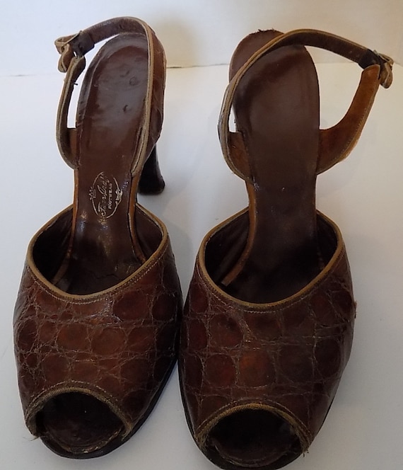 Shoes from the 40s and 50s new arrivals