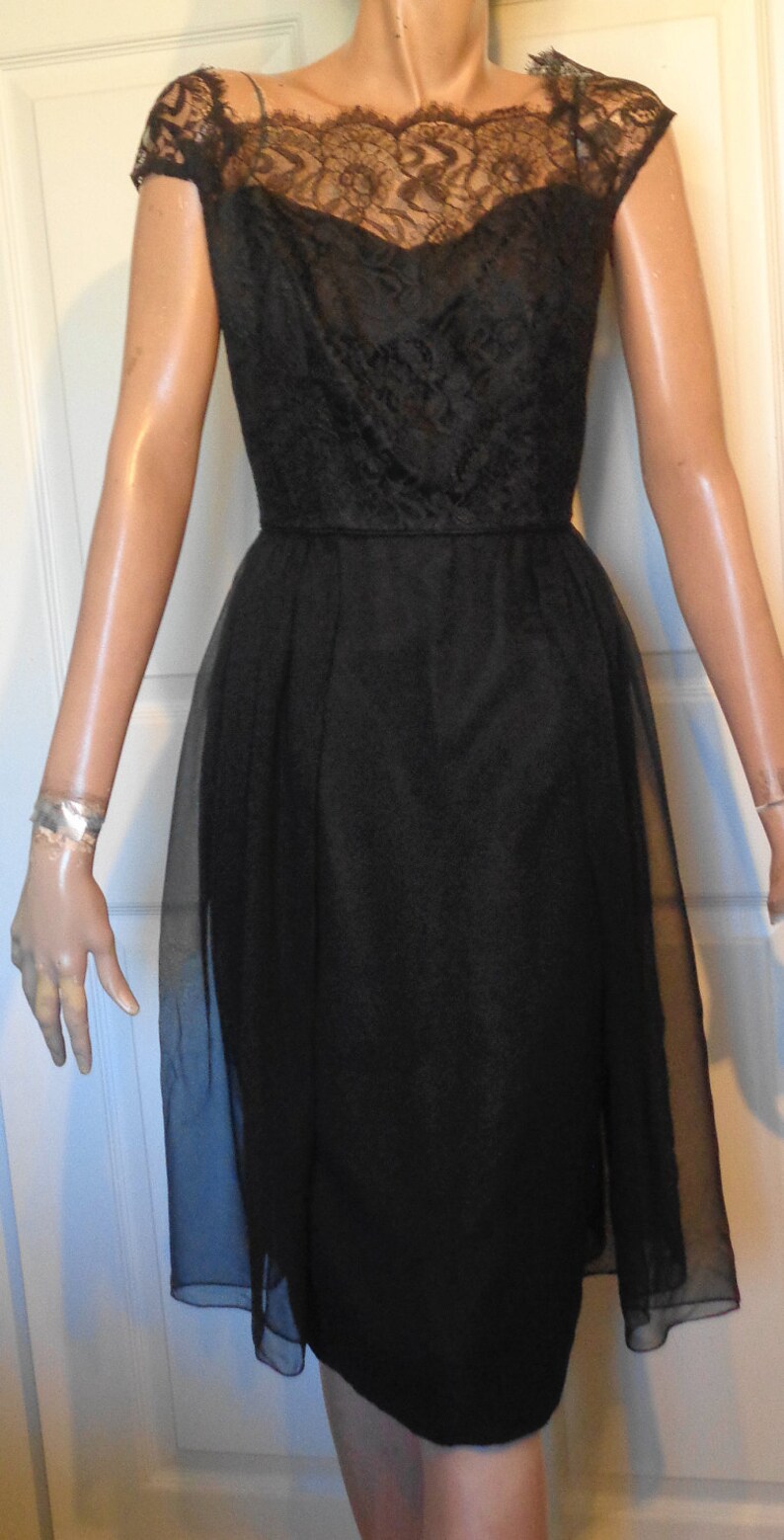 Vintage 50s Black Lace and Chiffon Panels Party Dress B36