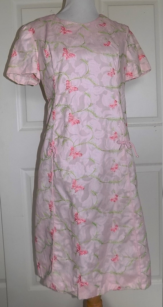 Vintage 70s Pink Embroidered Butterfly Dress L'Aig