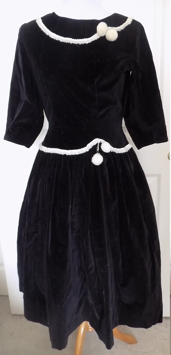 Vintage 40s 50s Black Velvet Full Skirt Dress Whit