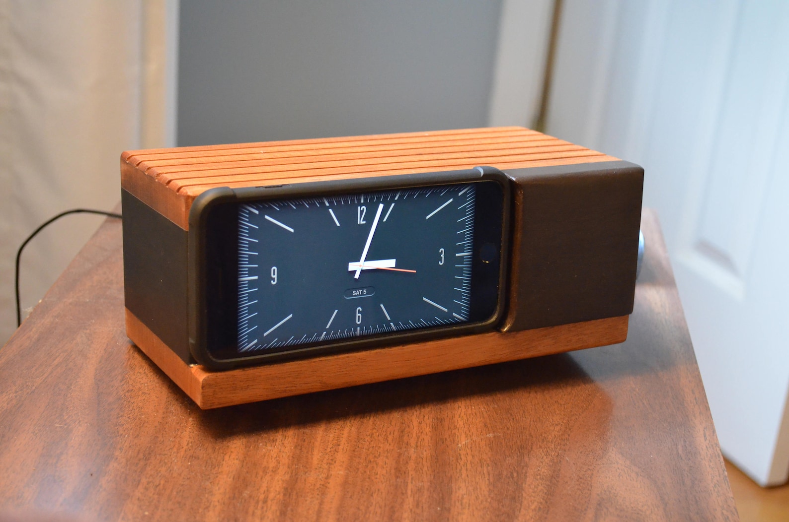 IPhone Classic Flip Number Clock Radio Plans Etsy