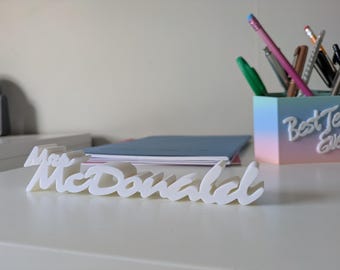 Personalized Sarina Font Desk Name Plate: Teacher Appreciation Gift