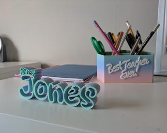 Personalized Teacher Desk Name Plate: 3D Printed Custom Drawliners Font