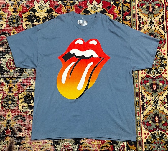 Camiseta gráfica com o logotipo da língua dos Rolling Stones, azul, tamanho  XXG - Etsy Portugal, image size:570x513