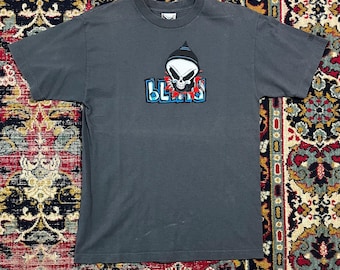 Vintage streetwear y2k  BLIND Skateboards T-Shirt Size M