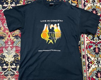 Vintage One Night of Queen T-Shirt Live in Concert Gary Mullen Size L