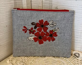 Cotton Fabric Zippered Pouch, Floral Design, Free-Motion Appliqué, Pencil Case, Clutch, Cosmetic Bag