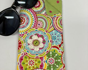 Large Sunglasses or Eyeglass Case,  Fabric Phone Pouch, Quilted, Padded Glasses Holder