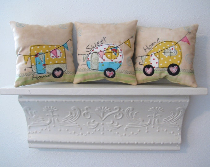 Retro Camper, Happy Camper Pillows, Accent Pillows, Throw Pillow