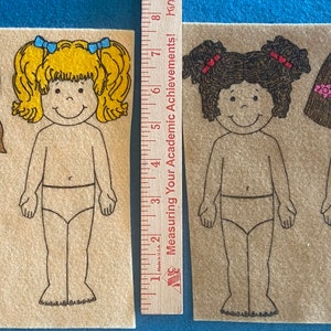 Best Friends Felt board / flannel board set. Includes 4 girls to dress. 100+ pieces. Dress Up. Dolls. Felt Paper Dolls . Educational Toys