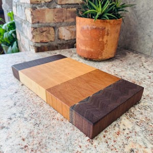 End Grain Cutting Board. 12” X 7.0” X 1.25”