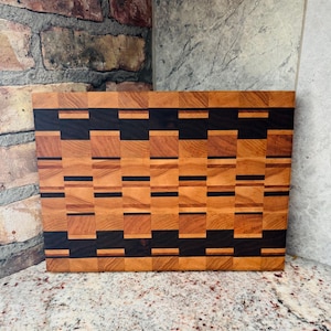 End Grain Cutting Board. 12” X 9.0” X 1.0”