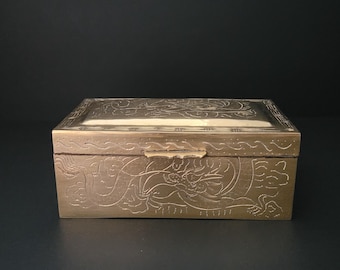Antique Wood-Lined Brass Box Featuring Chinese Dragon and Houou (Phoenix)/Cigarettes, jewelry, or Trinkets/Shelf Decor/Made in China