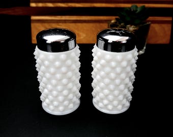 Fenton Milk Glass Hobnail Salt and Pepper Shakers/Timeless Classics/Vintage Kitchen/Made in USA