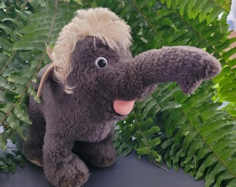 Steiff Baby Hathi Elephant from Disney's The Jungle Book Movie/Baby Elephant/Rudyard Kipling/Steiff Stuffed Animal/Made in Germany
