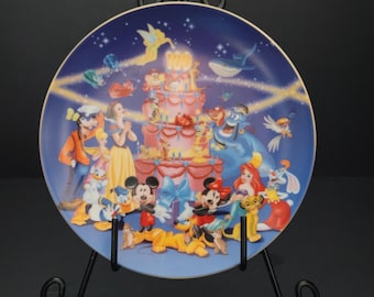 Disney & Amblin The Art of Disney Collector Plate/In Celebration of One Hundred Years of Walt Disney's Imagination/Disneyana/Made in China