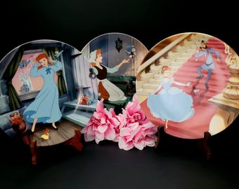 The Walt Disney Company and Edwin M Knowles  Limited Edition Cinderella Collector Plates/Two Scenes/1989/Made in USA