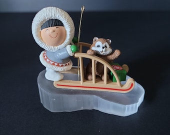 1989 Vintage Frosty Friends # 10 Hallmark Keepsake Collector's Series ornament/Sled, Husky, Inuit/Eskimo/Made in China