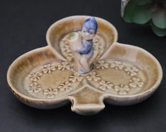 Irish Porcelain Shamrock Trinket Dish with Leprechaun/Wade Coarmagh Ring Tray/Pixie/Clover/St. Patrick's Day Gift/Made in Ireland
