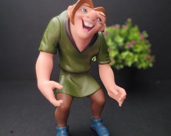 Walt Disney's Hunchback of Notre Dame Quasimodo Figure/Poseable Arms and Twistable Waist/Collectible Memorabilia/Victor Hugo/Made in China