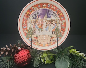Vintage Wedgwood "A Child's Christmas" Collector's Plate 1979/First in Series for Young Collectors/Wedgwood of Etruria and Barlaston/England