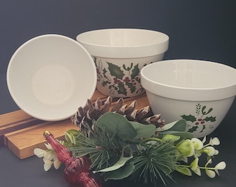 T. G. Green & Co Three Piece Pudding Mold Set/Vintage Nesting Bowls/Christmas Pudding Basin/Traditional Dessert/Holly Sprigs/Made in England