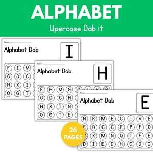 Puede incluir: Un conjunto de hojas de trabajo educativas tituladas Alphabet Dab it, que incluye 26 páginas para practicar letras mayúsculas. Cada página blanca incluye una línea para el nombre, el texto Alphabet Dab, una letra mayúscula y una cuadrícula.