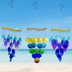Beach house décor, Fish wind chimes, Seashell wind chime, Glass wind chime, Wall hanging, Nautical décor, House warming gift, Garden art