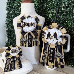 Stanley Mum, Croc Mum, Hairclip Mum, Locker mum for Homecoming, Spirit Week, HOCO Game days, sporting events or teachers gift!
