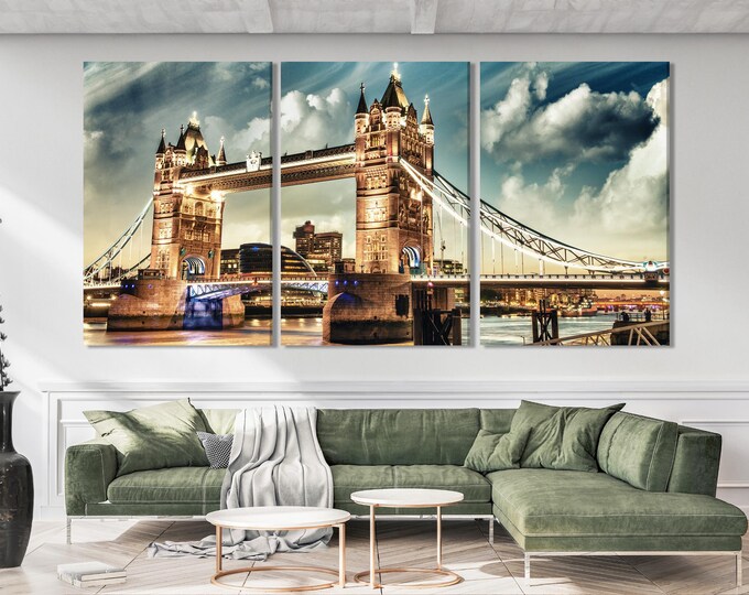 London Tower Bridge Canvas Print, 3-Panel London Wall Art, UK Landmark Wall Decor, London Bridge Art Print, Office Wall Decor London Artwork