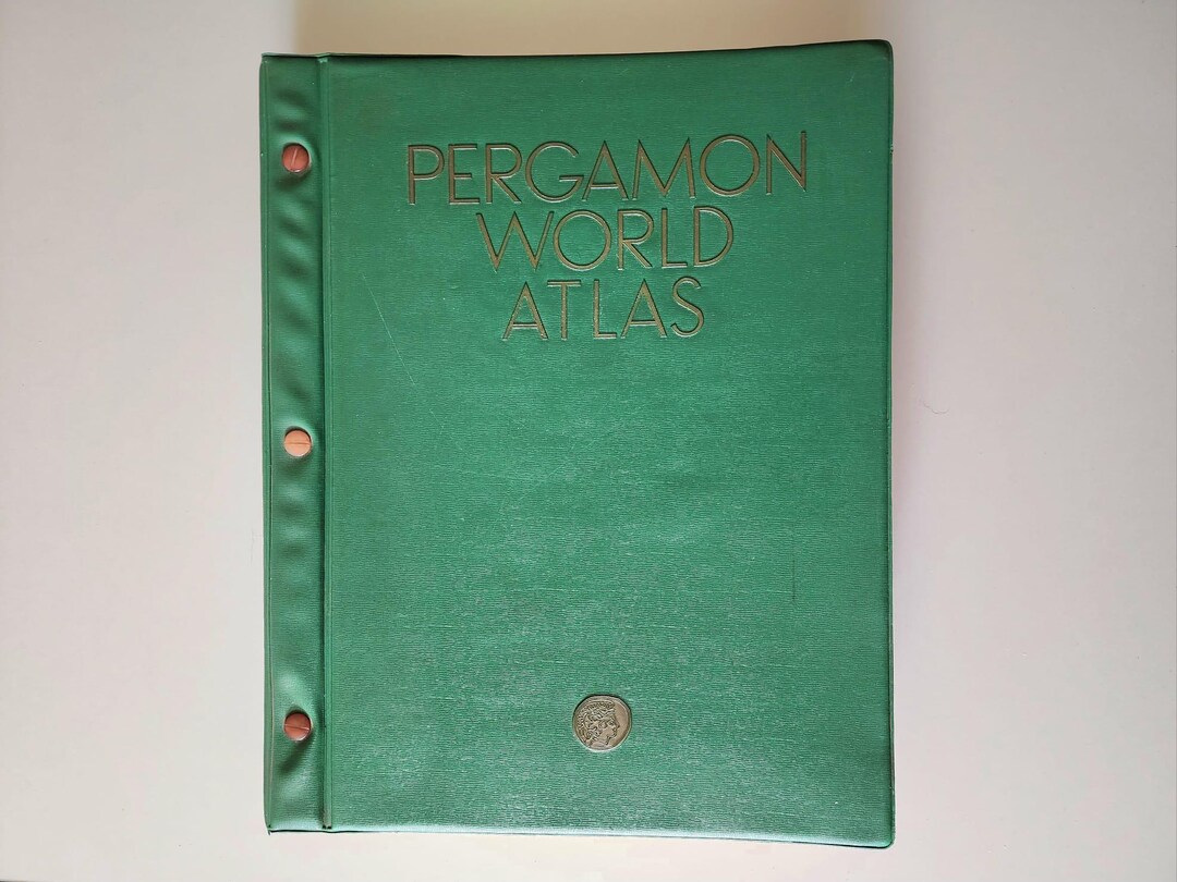 Rare 1968 Pergamon World Atlas – A Monumental Cartographic