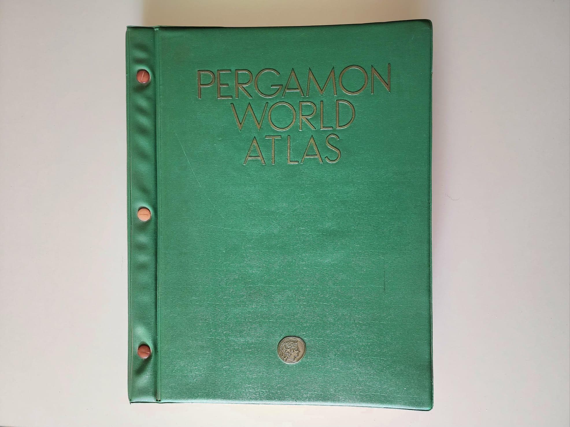 Pergamon World Atlas 1968 世界地図帳 Rare 1968 Pergamon World Atlas – A Monumental Cartographic
