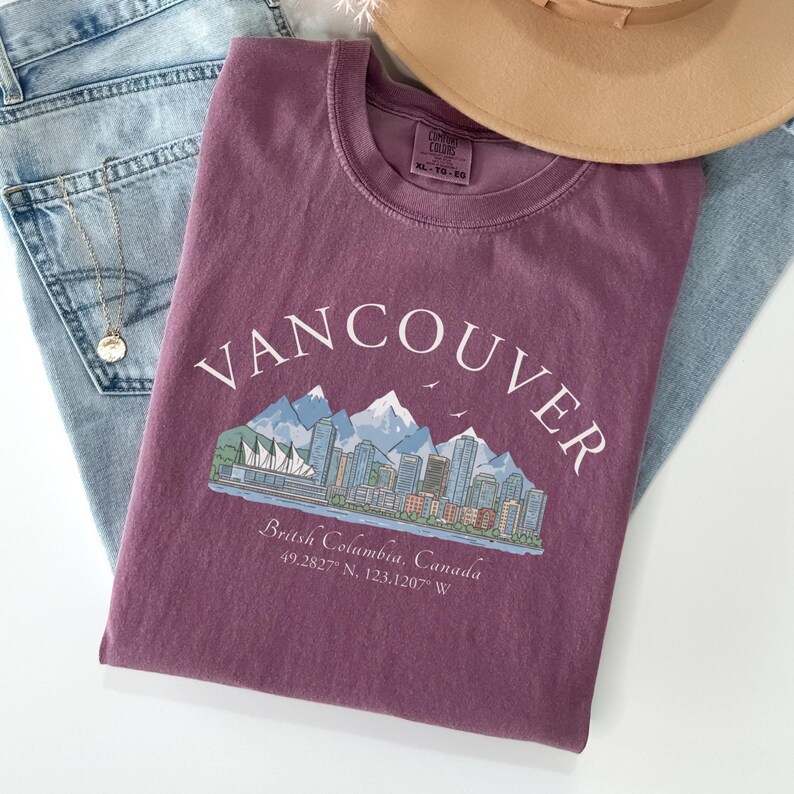 Vancouver Canada Shirt, Vancouver BC Souvenir Tee, Vancouver Skyline Shirt, British Columbia Travel Shirt, Canada Vacation Graphic Tee