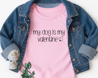 Camiseta juvenil "Mi perro es mi San Valentín", camiseta infantil de San Valentín con estampado de perro, camiseta con estampado de corazón, atuendo para el Día de San Valentín para niñas y niños amantes de los perros.