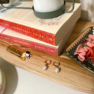 Pearl earrings