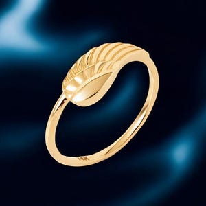 Gold Feather Ring, 14K Dainty Wing Band, Minimalist Boho Jewelry For Women, Nature-Inspired Gift, Elegant Handmade Stackable Ring