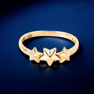Star Ring in 14K Gold, Dainty Celestial Jewelry, Meaningful Gift For Daughter, Minimalist Stacking Ring, Inspirational Birthday Gift