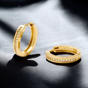 Orecchini a cerchio con diamanti in oro massiccio per donna - Idea regalo di fidanzamento per lei - Cerchio con cerniera in oro 10K - Delicati regali di gioielli per la mamma