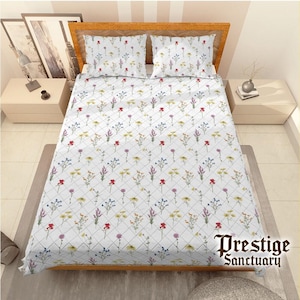 Cottagecore Mini Flower Quilt Bedding Set – Floral Botanical Pillowcases, Shabby Chic Ruffle, Vintage Bedroom Decor, Wedding Gift for her