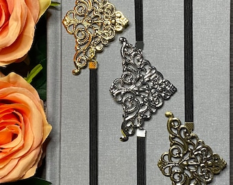 Filigree Line Marker Charm Elastic Bookmark