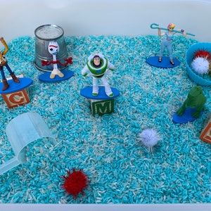 Toy Story sensory bin kit