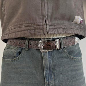 Y2k style engraved brown american